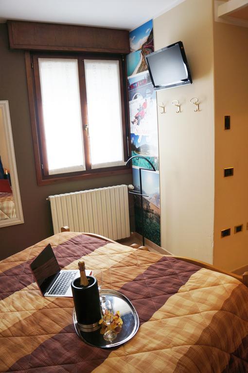 B&B Stephany ティラーノ 部屋 写真